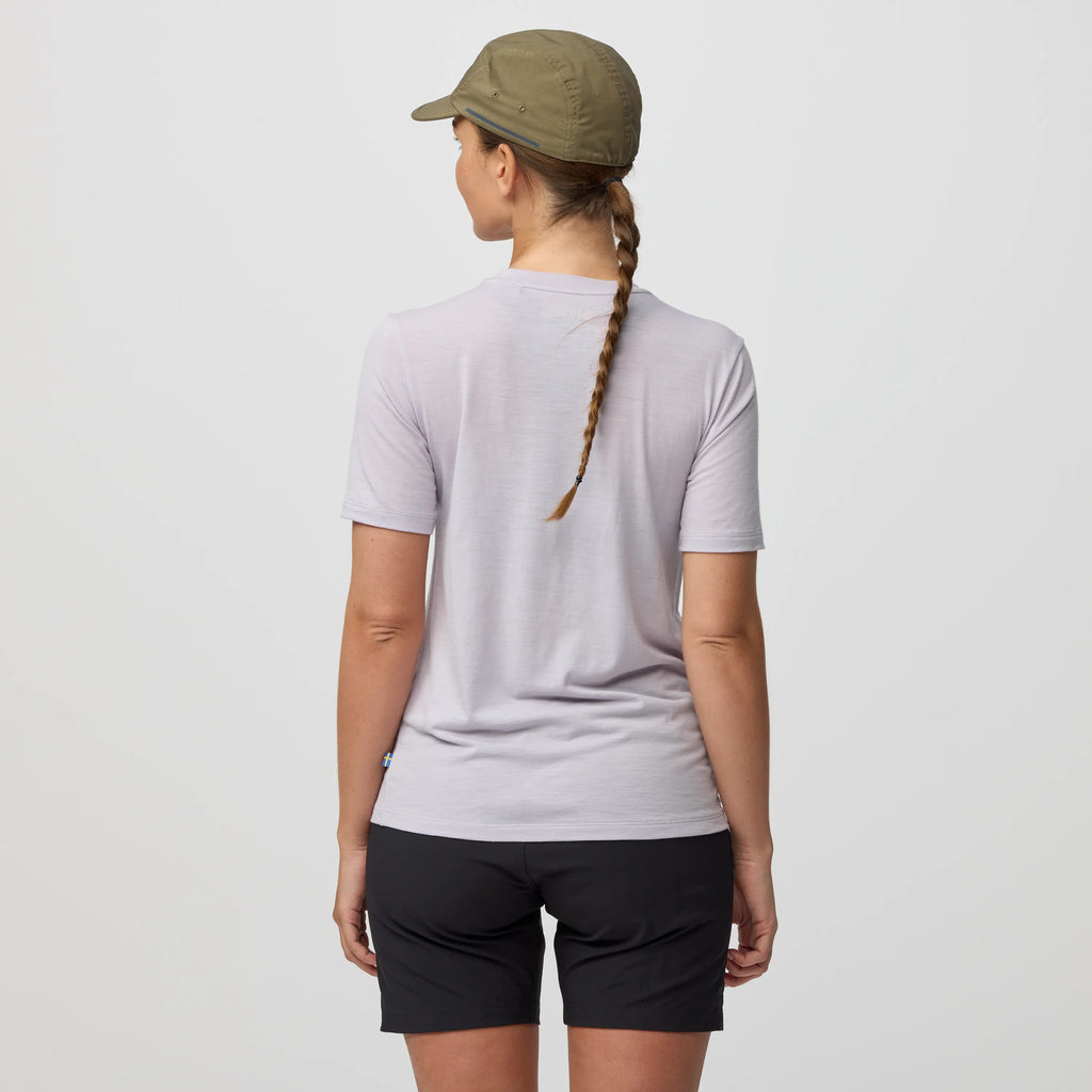 Hoja Lugnt Wool T-shirt W