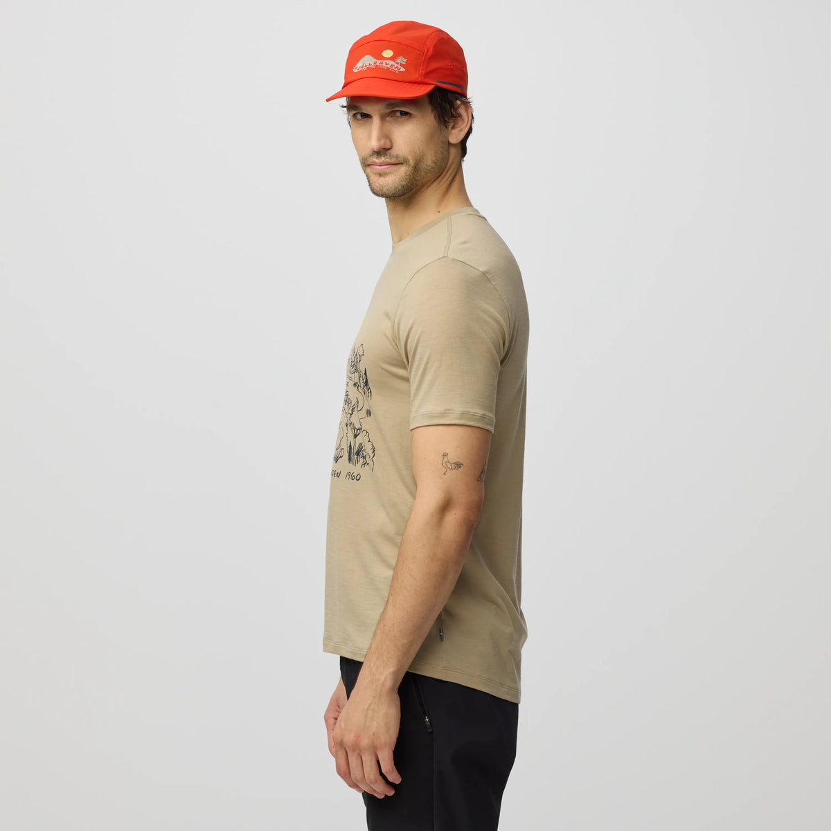 Hoja Lugnt Wool T-shirt M