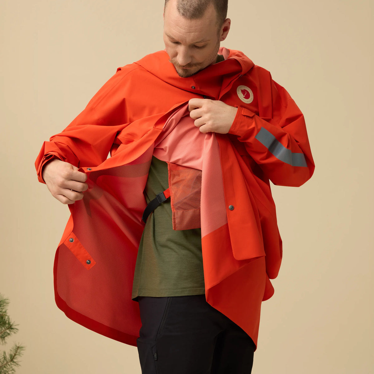 Hoja Rain Fox Poncho