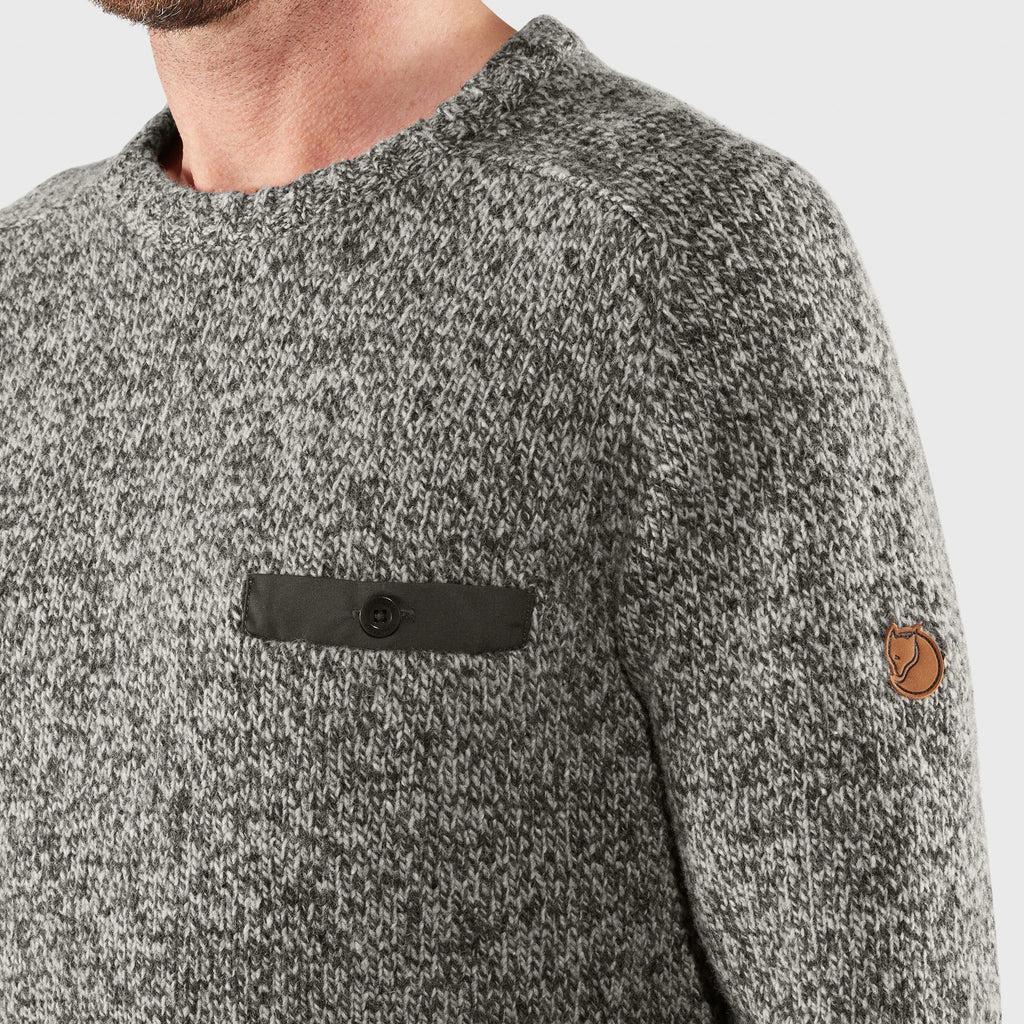 Lada Round-neck Sweater M